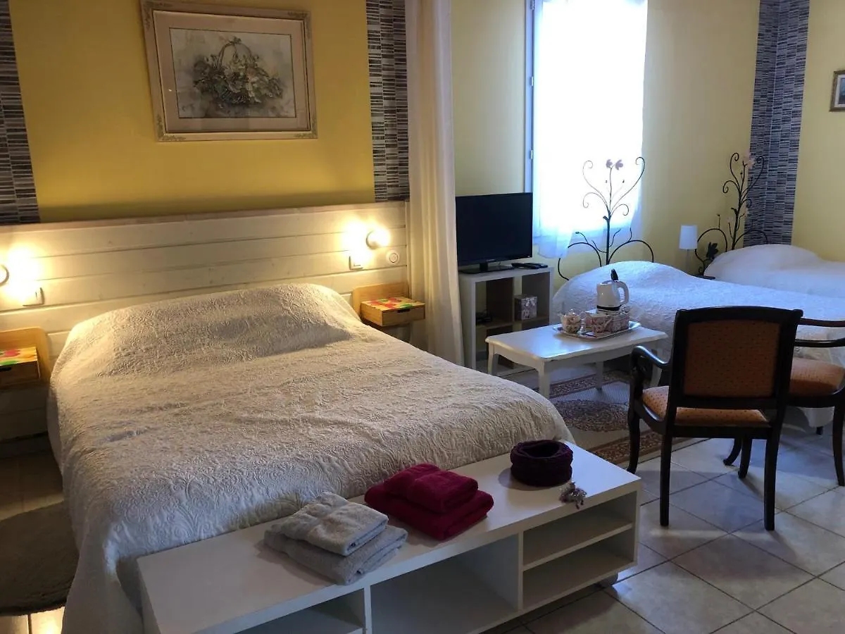 Maison d'hôtes Domaine de l'île - Gîtes et chambres d'hôtes Castelsarrasin France