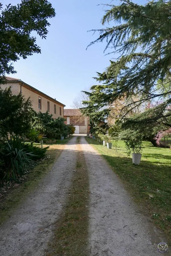 Domaine de l'île - Gîtes et chambres d'hôtes Castelsarrasin 0*,
