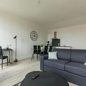 Le Dallas - T2 Moderne Avec 1 Et 1 Canapé Lit Appartement