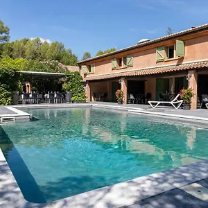 Au Relais De Trans Hotel Draguignan